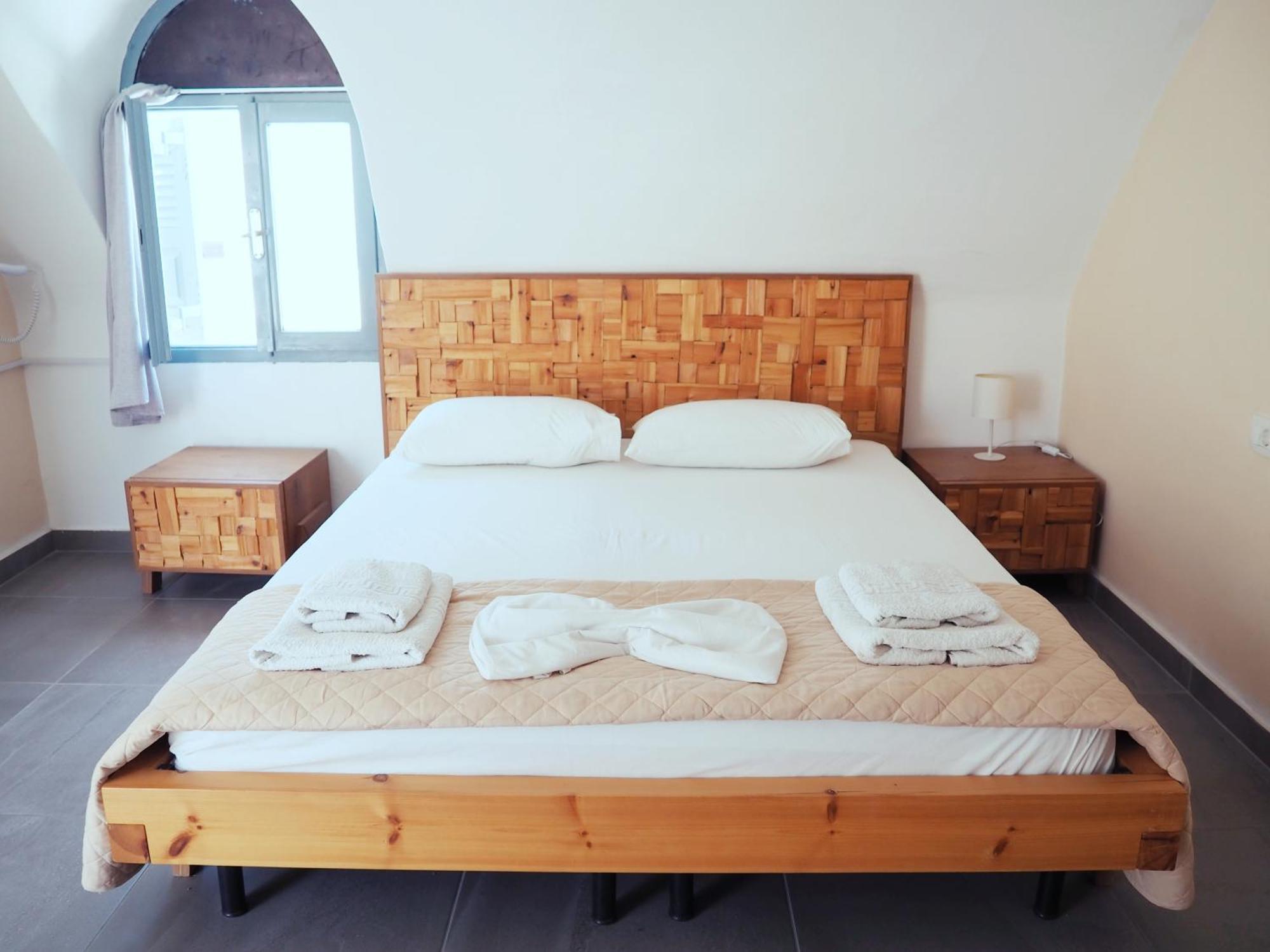 Leon Lux Apartments Perivólosz Kültér fotó