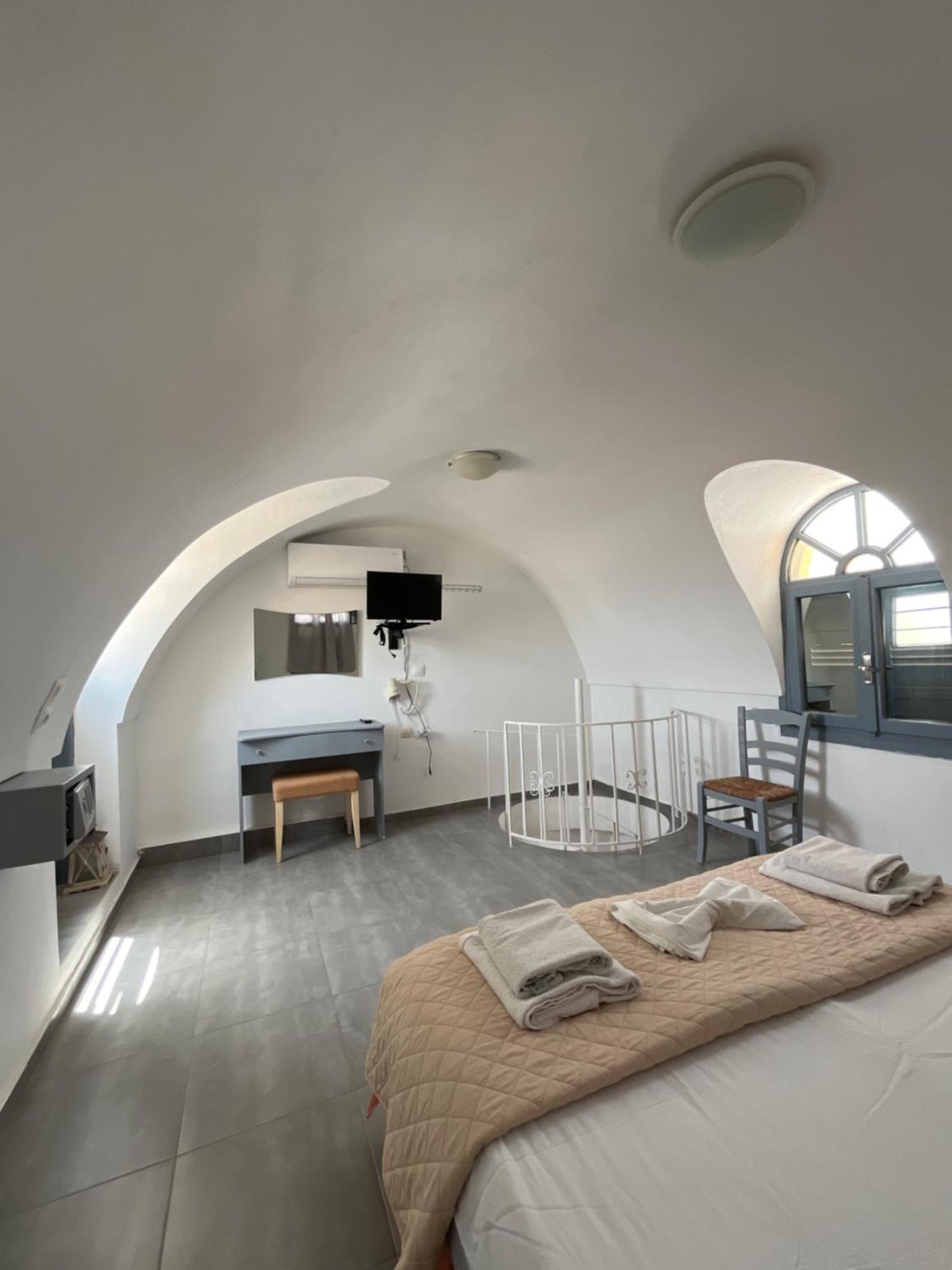 Leon Lux Apartments Perivólosz Kültér fotó