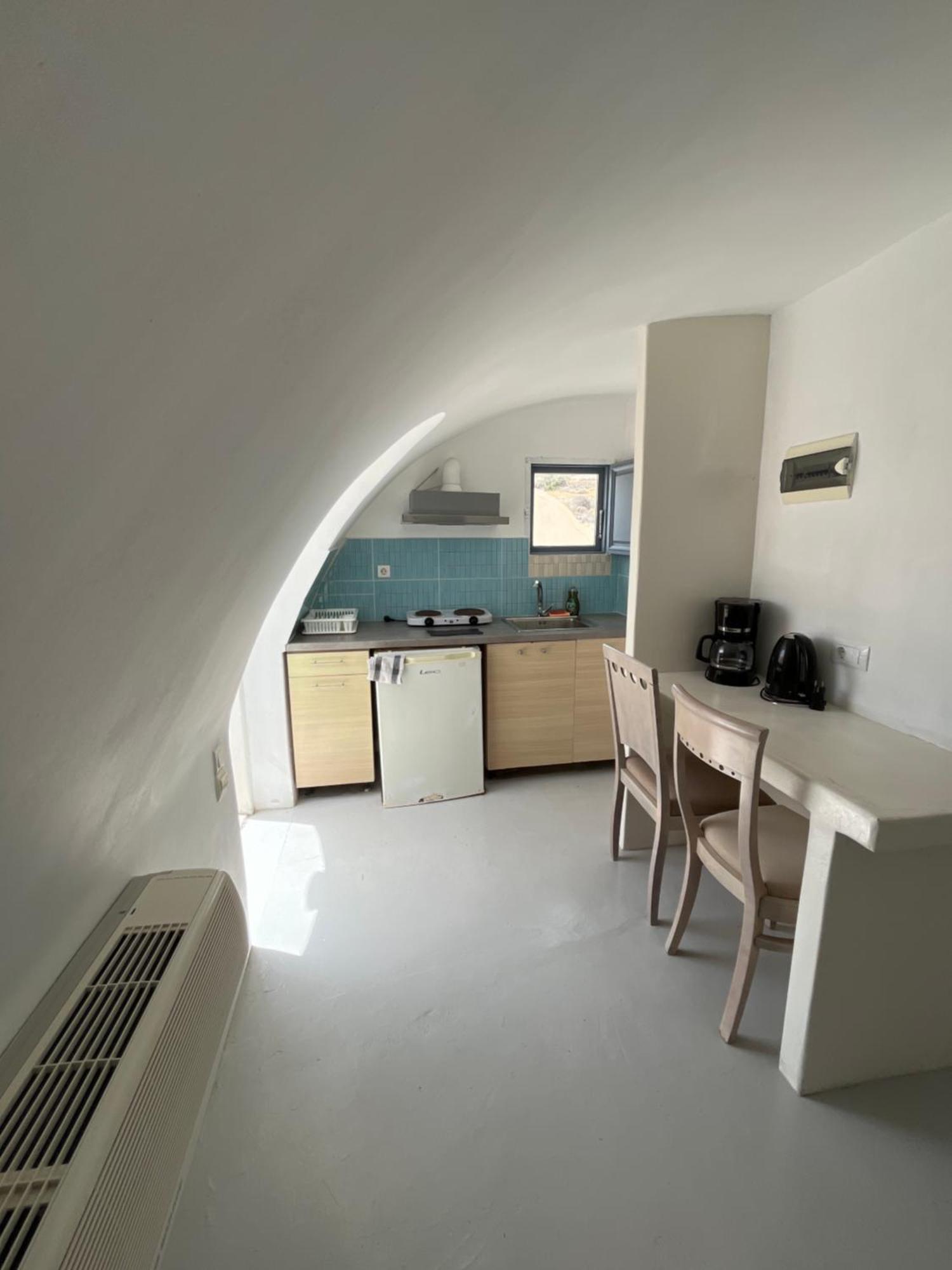 Leon Lux Apartments Perivólosz Kültér fotó