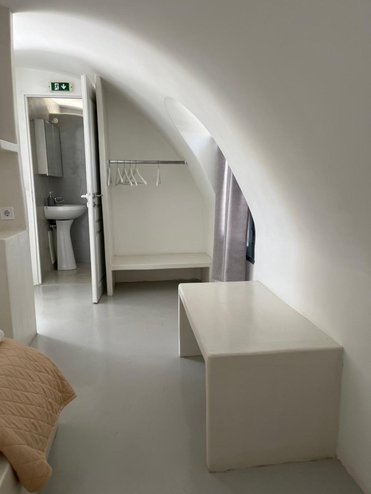 Leon Lux Apartments Perivólosz Kültér fotó